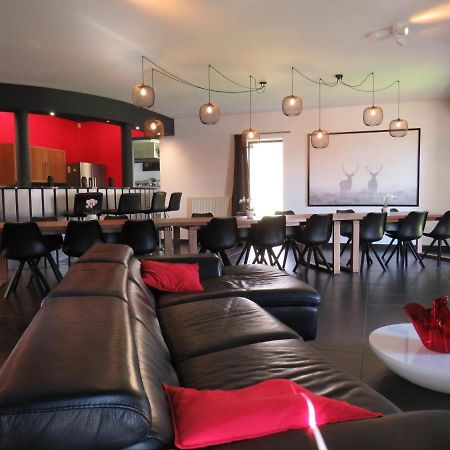 Oxygen House, Holiday And Team Building 奥维法特 外观 照片